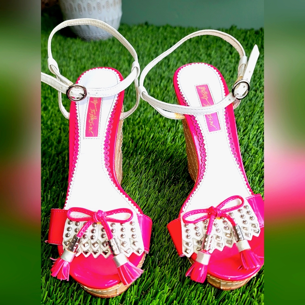 VINTAGE Betsey Johnson Pink and White High Heel Sandals with Ankle Straps